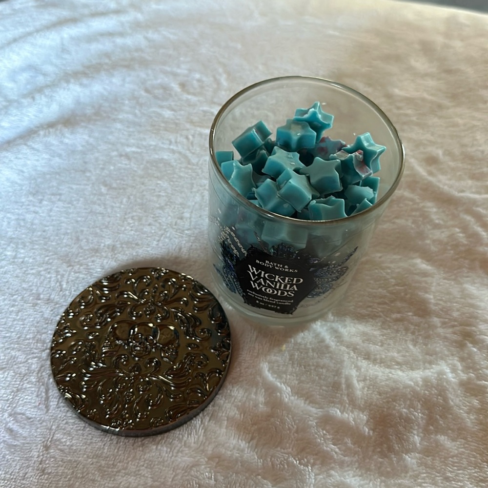 Bath & Body Works Wicked Vanilla Woods Hand Poured Wax Melts